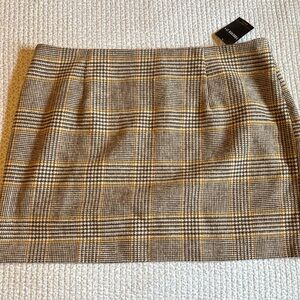 Forever 21 + Plaid Skirt‎ NWT
